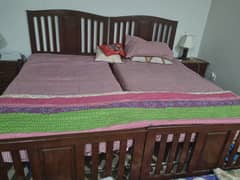 Single Beds made of sheesham wood