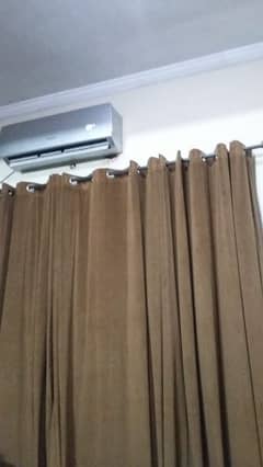 valvet curtains 0