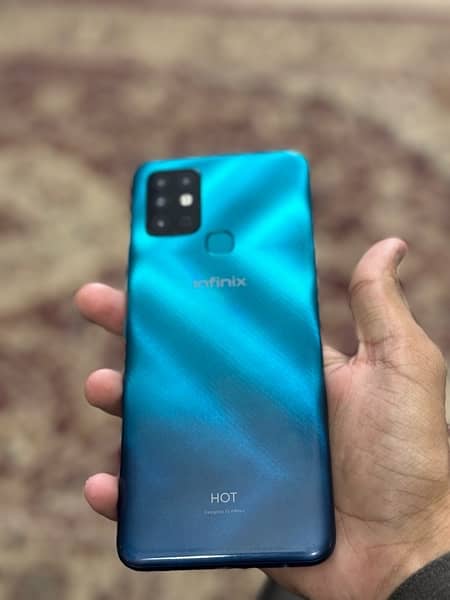 Infinix hot 10 4