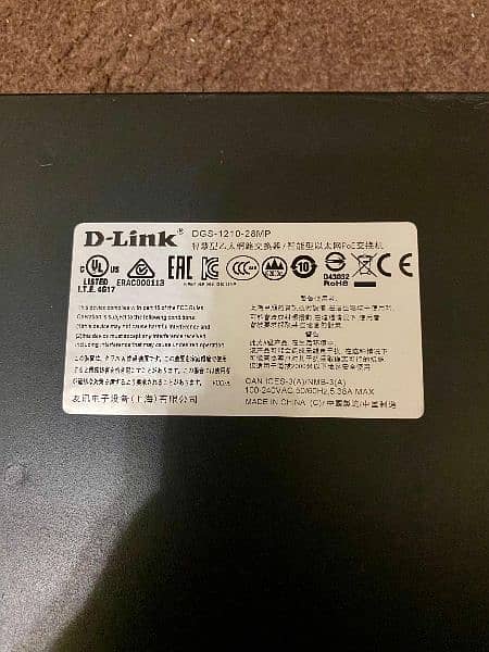 dlink DGS-1210-28MP/Networking Switche 3