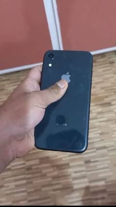 iphone xr 64 gb 
80% battery health 10 By 8 Condition is v. good