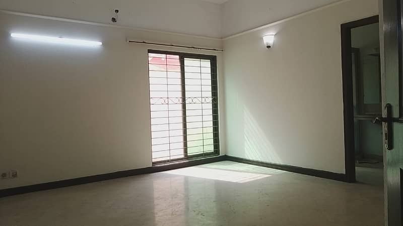 1 KANAL SILENT OFFICE DOUBLE STOREY HOUSE FOR RENT IN JOHAR TOWN PHASE 1 3