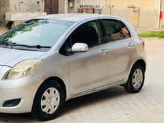 Toyota Vitz 2009 /14