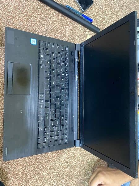 Thoshiba R50 laptop 2