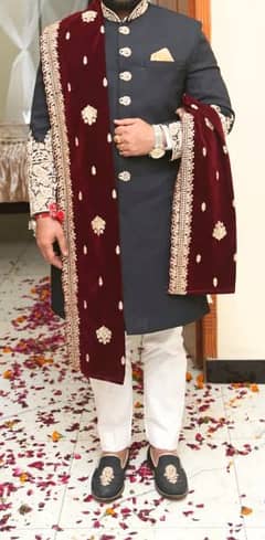 wedding sherwani / dulha sherwani