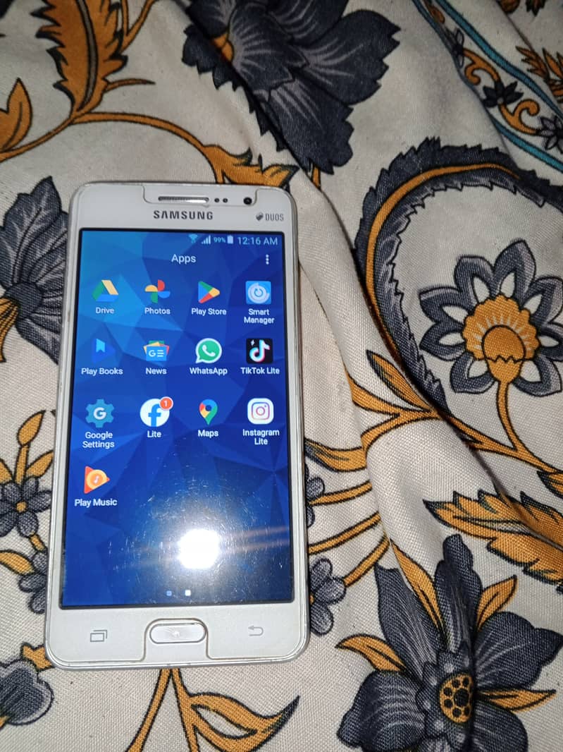 Samsung Galaxy Grand Prime sale call 03064300325 7