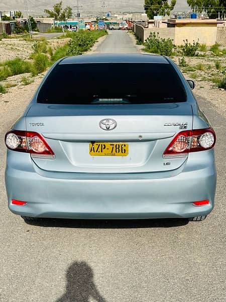 Toyota Corolla Altis 2013 10