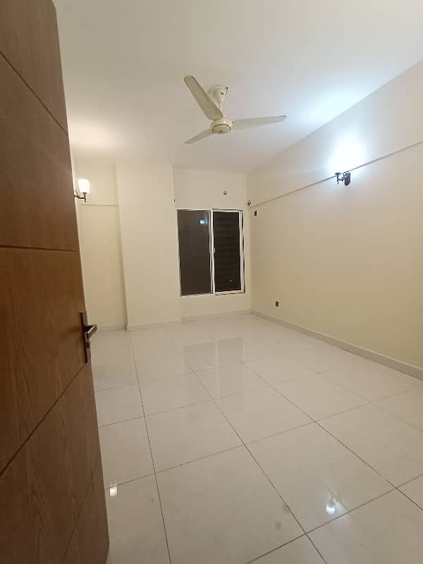 2400 Sqr Feet Sarah Grands 4 Bed D. D Flat Available For Rent 6