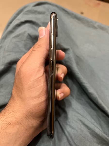 iPhone xs max Pta 1