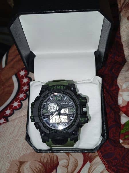 skmei and g shock watch available 3