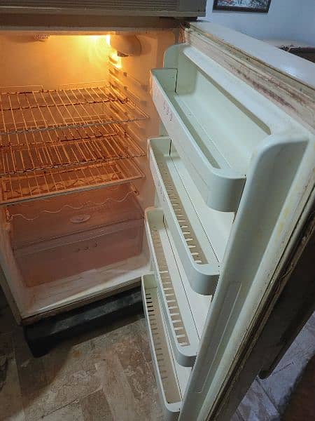 Haier fridge for sell 3