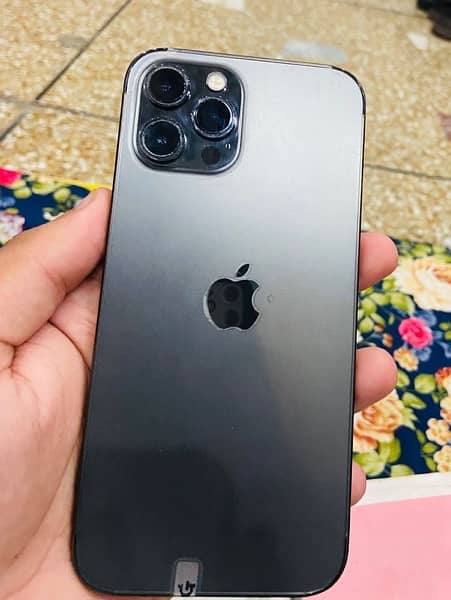 IPHONE 12pro max non pta 9