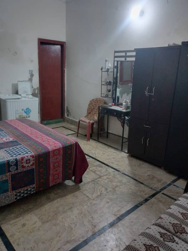 3 bed dd portion available for rent in north Karachi sector 11-B 2