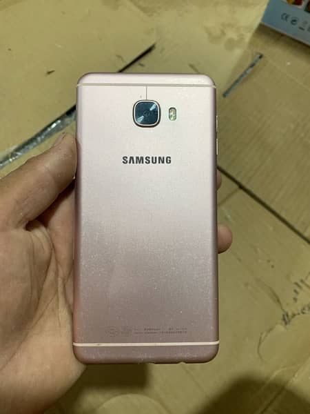 Samsung c7 modal he ye 1