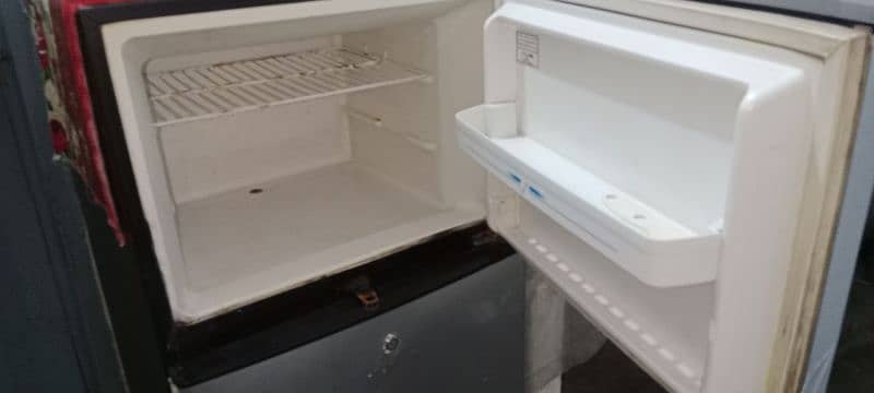 refrigerator Urgent for sale 03004459517 2