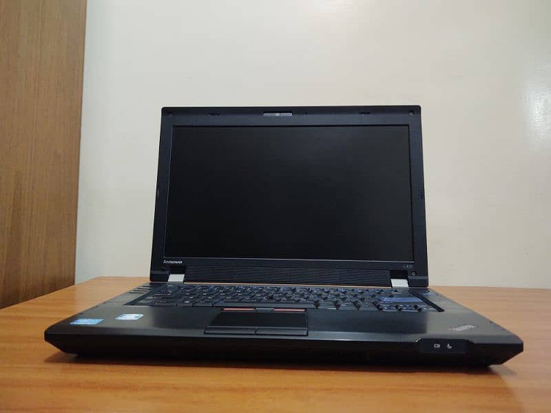 Lenovo Thinkpad Slim Laptop In Good Condition. 4