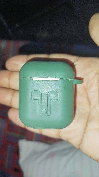 apple airpods 2rd generation 3