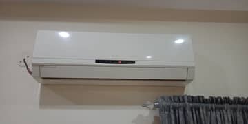 Gree Simple AC Very Neat & clean