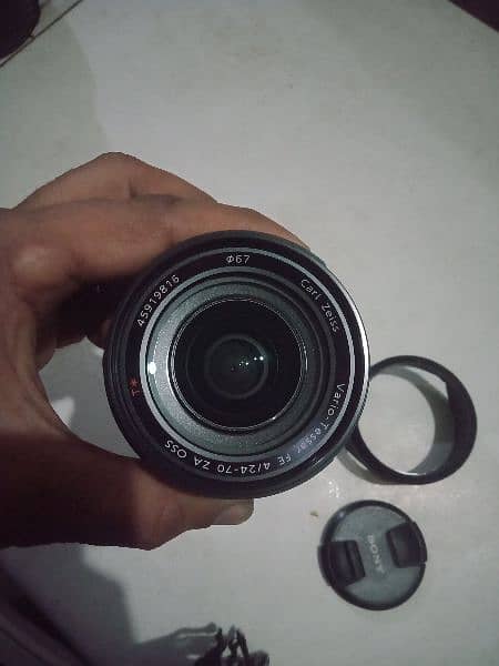 Sony. 24.70. F4
Condition 10 by 9
Working 100% okay 1