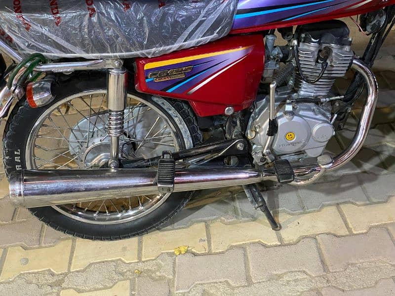 Honda CG 125 (2011 Model) Full Fresh 4