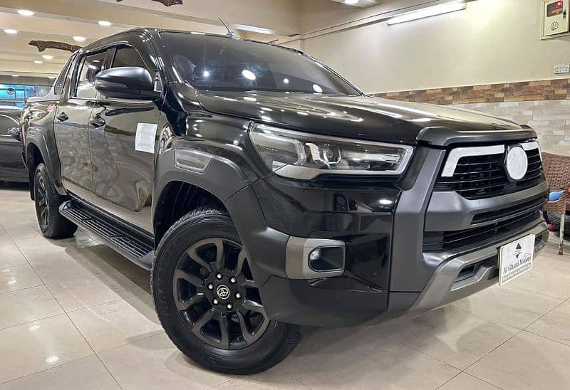 TOYOTA HILUX REVO ROCCO 2.8 CRUISETRONIC MODEL 2022 REGISTERED 2022 3