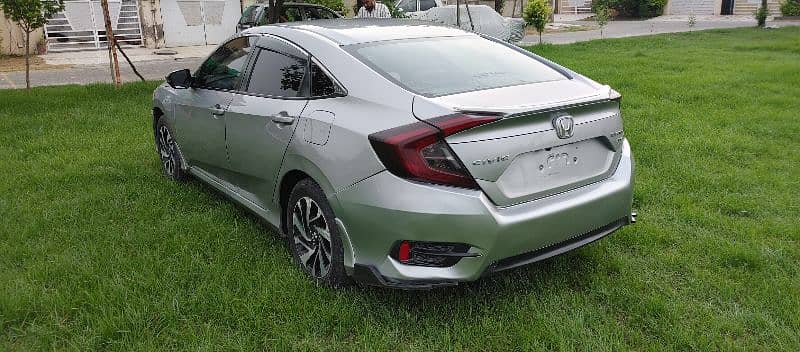 Honda Civic Oriel 2017 Read Description first 1