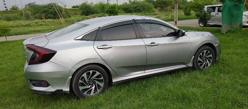 Honda Civic Oriel 2017 Read Description first 3