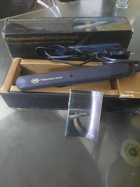 Titanium Hair Straightener 4