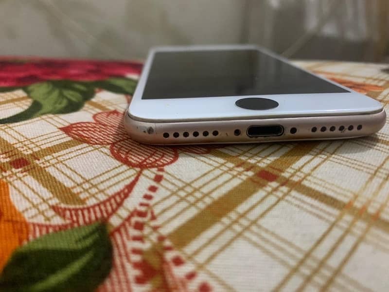 iphone 7 (256. GB) non pta 6