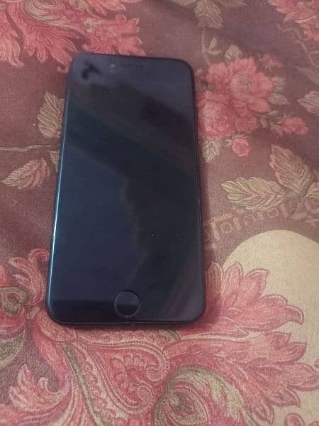 I phone 7 128 GB 1