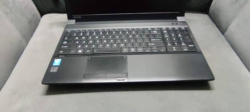 10by10 condition i5 4th toshiba laptop 1