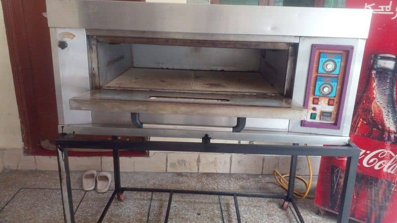 Pizza oven Coke chiller and slush machine in very good condition 5