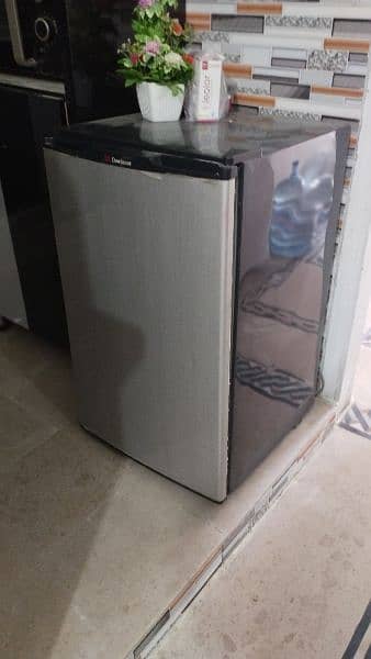 Dawlance Room Frige (Refrigerator) Available. 0