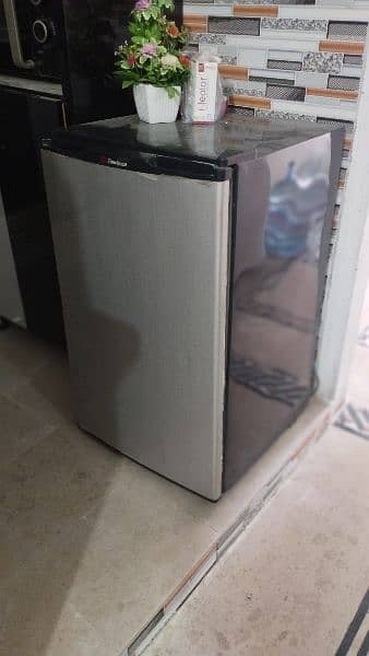 Dawlance Room Frige (Refrigerator) Available. 1