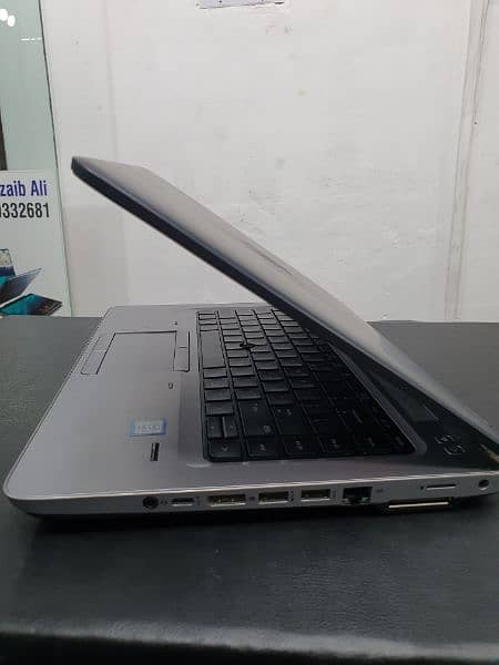 Hp 640 g2
i5 6th gen
Ram 8 gb ssd 256 gb 2