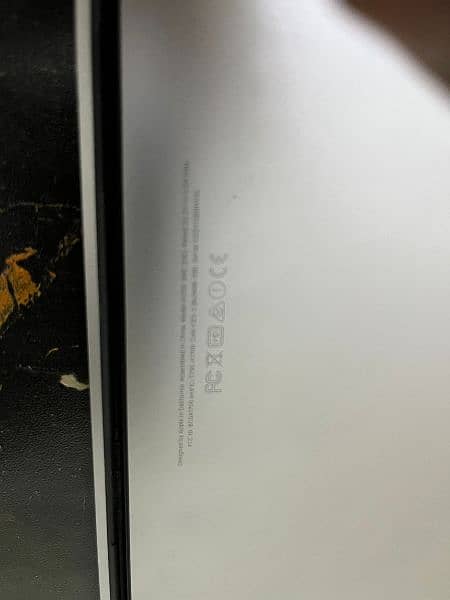 Macbook pro 2017 8Gb 6