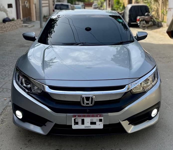 Honda Civic VTi Oriel Prosmatec 2017 1