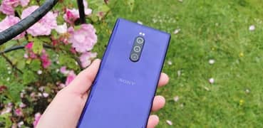 Sony Xperia 1,6/64,Pubg 60fps,Non PTA,10/9.5,whatsapp 03070630518