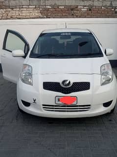 Toyota Vitz 2005