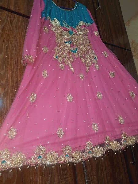 beautifull short frock with elegant work on it 2