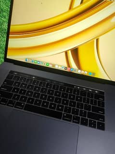 Mackbook pro 2017 i7 16/256 what's up (03003519024) 0