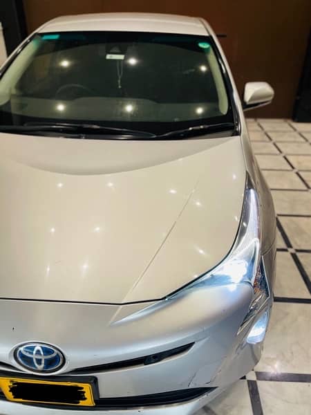 Toyota Prius 2018 8