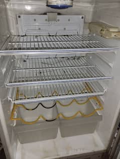 Dawlance used refrigerator 0