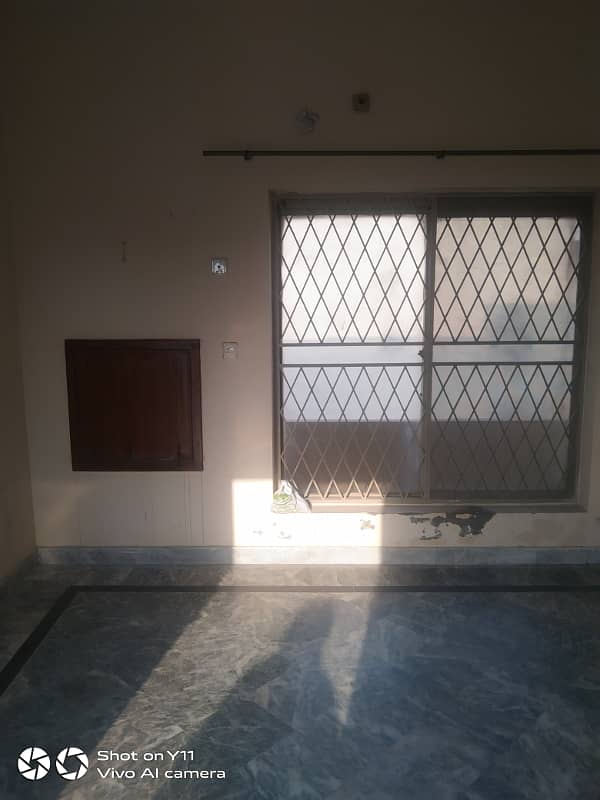 10 Marla 3rd floor 1 bedroom attached bathroom kitchen marble flooring good wood work 2