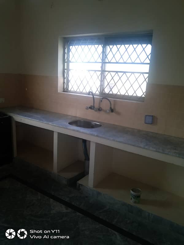 10 Marla 3rd floor 1 bedroom attached bathroom kitchen marble flooring good wood work 4