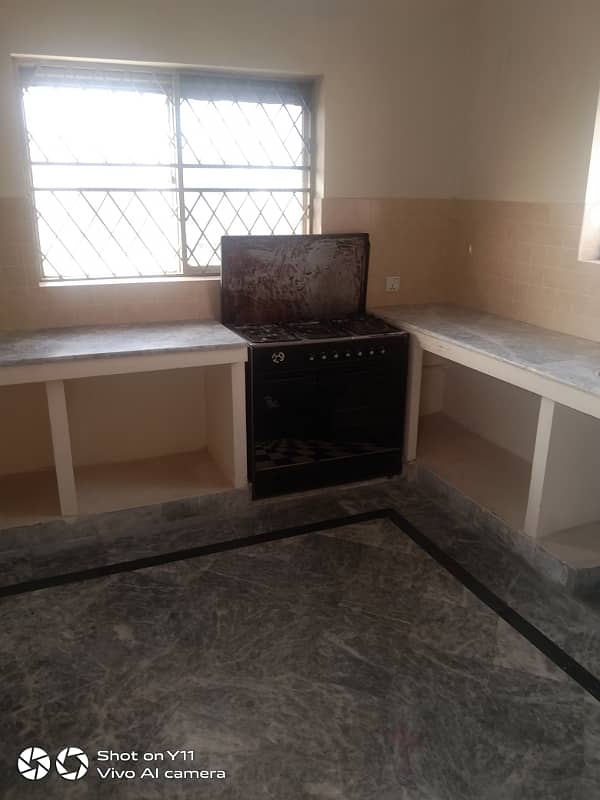 10 Marla 3rd floor 1 bedroom attached bathroom kitchen marble flooring good wood work 5