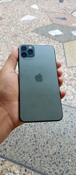 iphone 11 Pro Max (512gb with box charger) 1