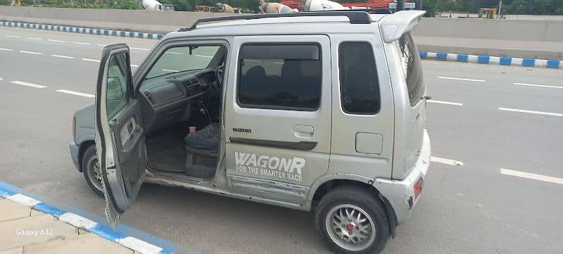 Suzuki MR Wagon R 2006 rabta 0307 8860007 8