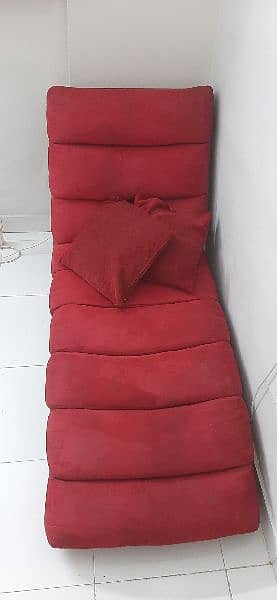 Dewan Sofa 1