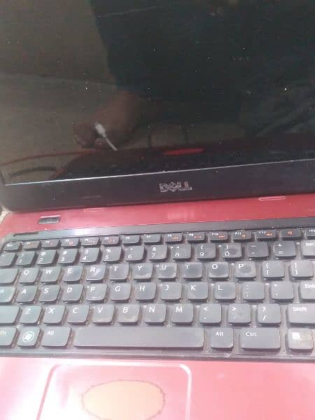 me dell laptop  n 4050  sab ok ha 4. ram ha new warjan herd 350. gb 1